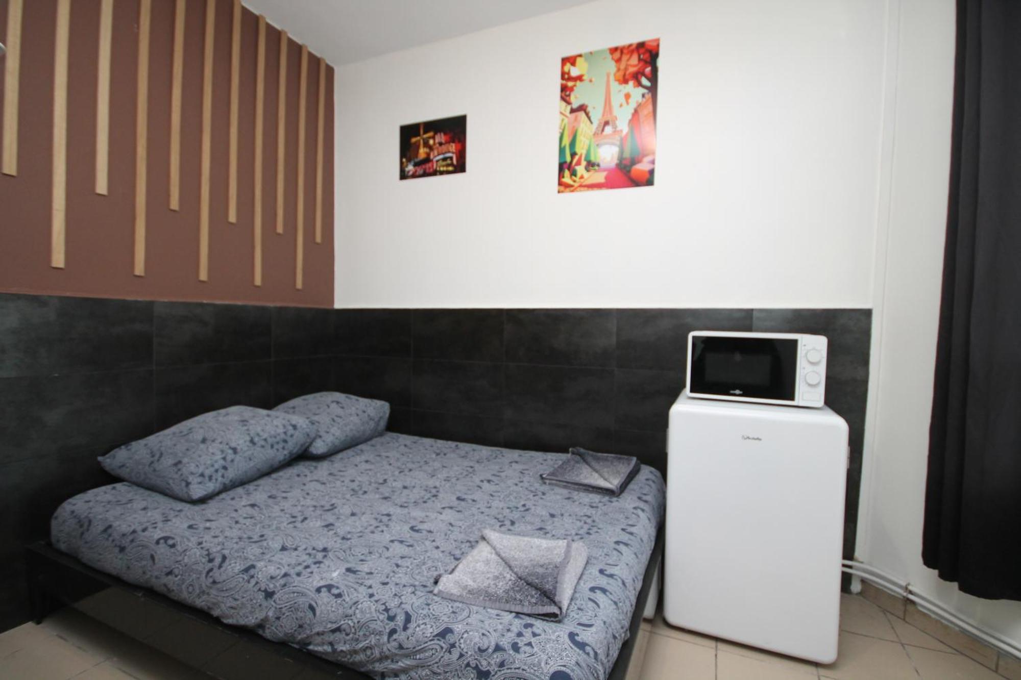 09 - Chambre Proche Paris Et Transports Avec Tv Wifi Saint-Denis  Exteriör bild
