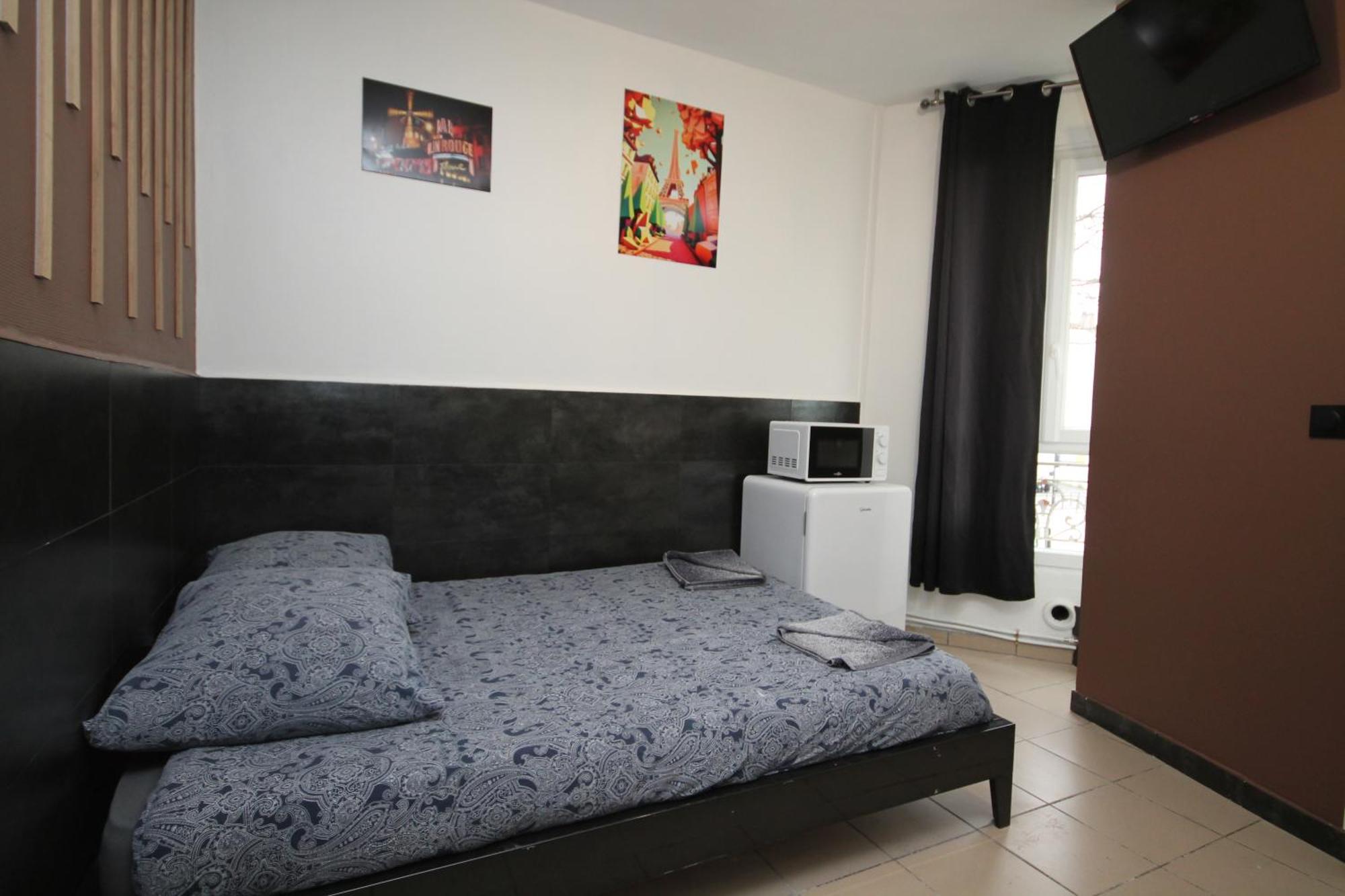 09 - Chambre Proche Paris Et Transports Avec Tv Wifi Saint-Denis  Exteriör bild